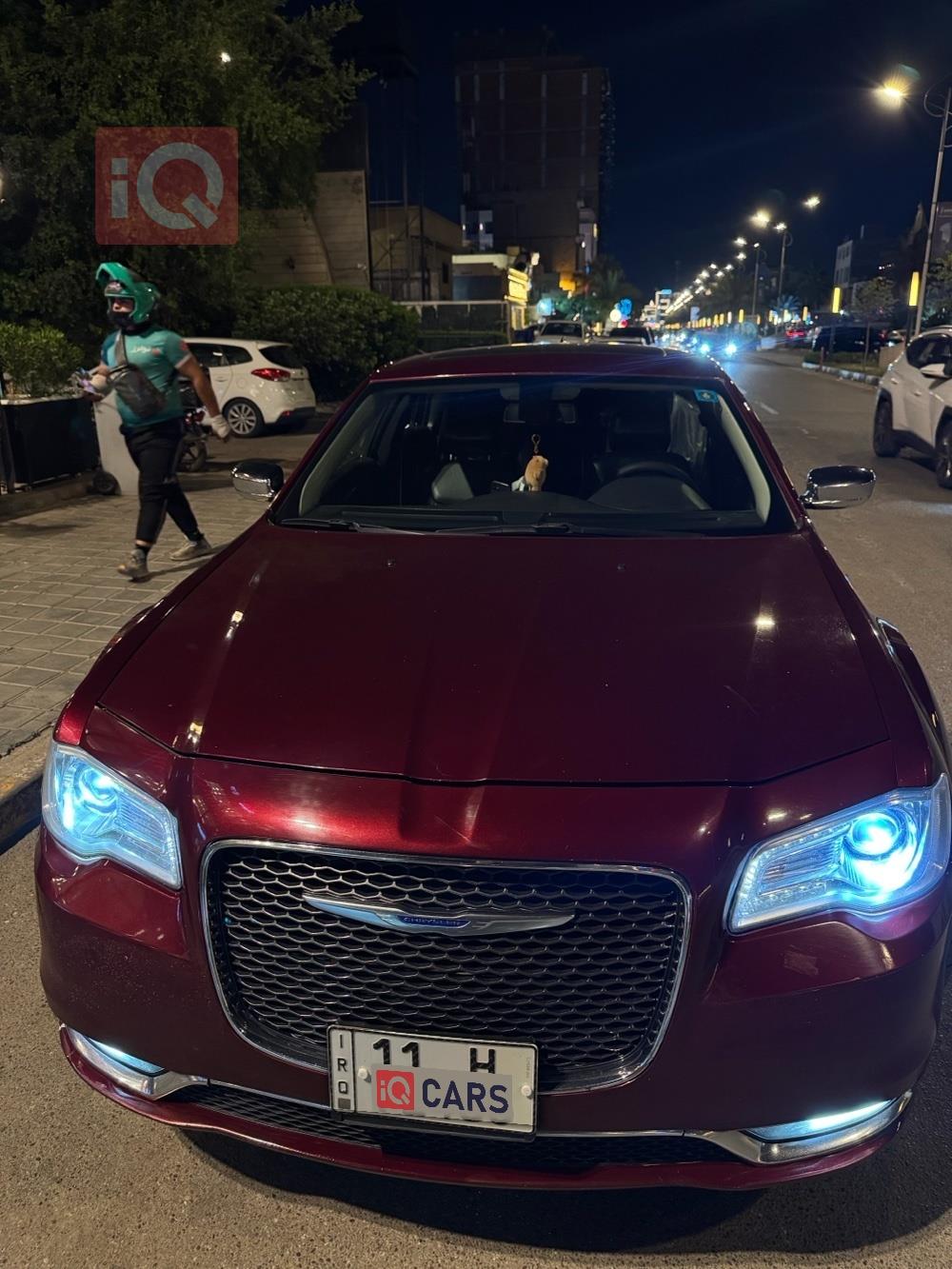 كرايسلر 300